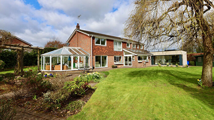 5 Bedroom Detached House For Sale In Little Hollis, Great Missenden, HP16