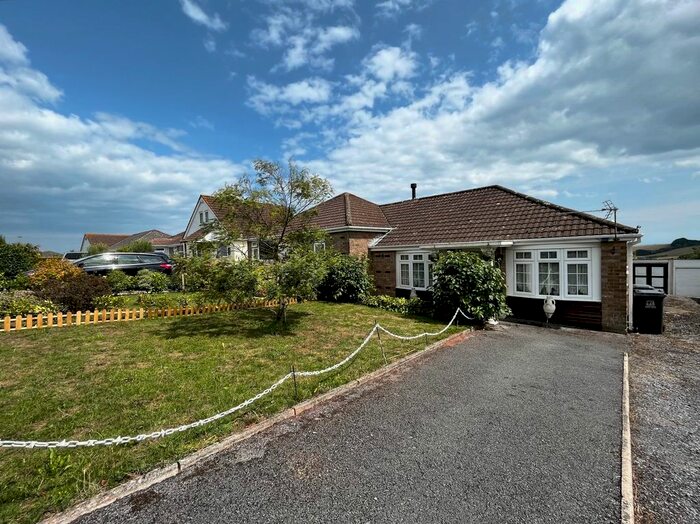 2 Bedroom Semi-Detached Bungalow For Sale In Raddicombe Drive, Brixham, TQ5