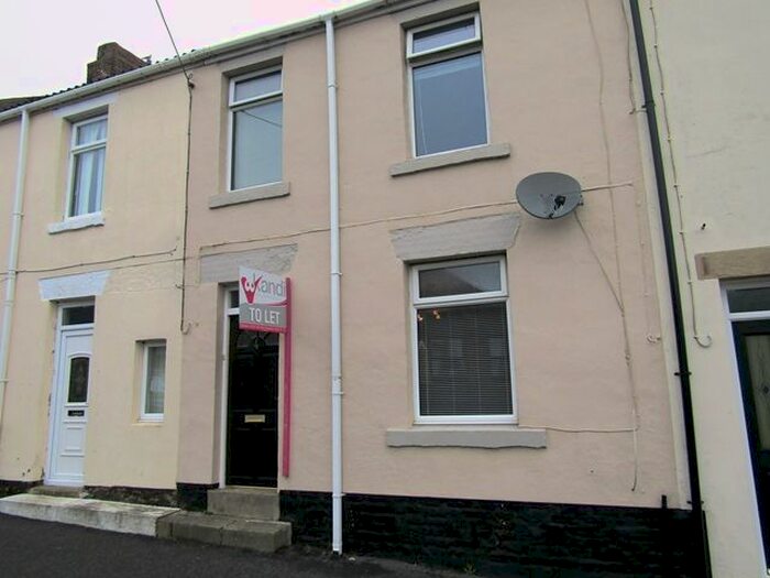 3 Bedroom Terraced House To Rent In Commercial Street, Brandon, Durham, DH7