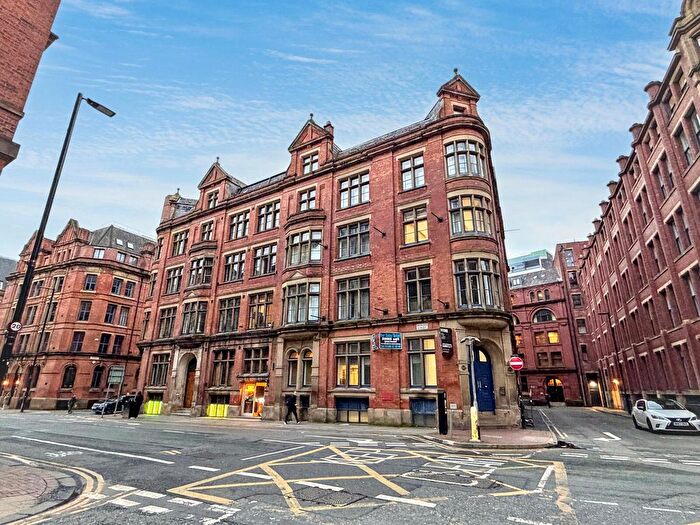 2 Bedroom Flat For Sale In Princess Street, Manchester, M1