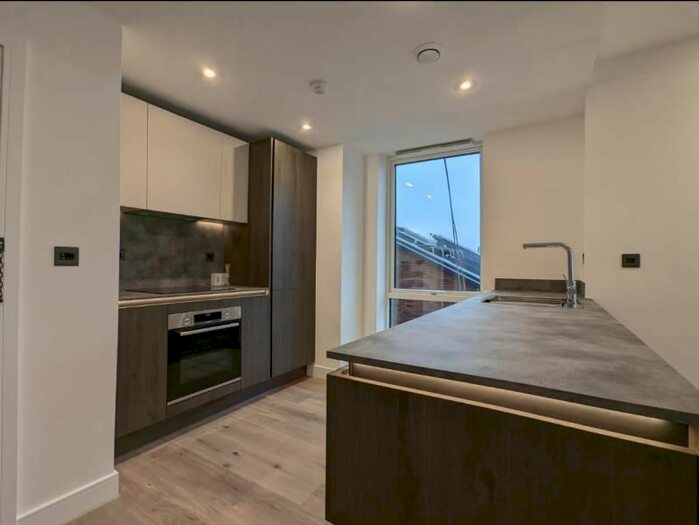 1 Bedroom Flat To Rent In Shadwell Street, Birmingham, B4