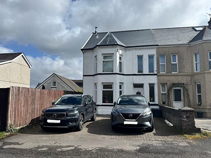 3 Bedroom Semi-detached House For Sale In Nant Y Ci Road, Ammanford, Carmarthenshire., SA18