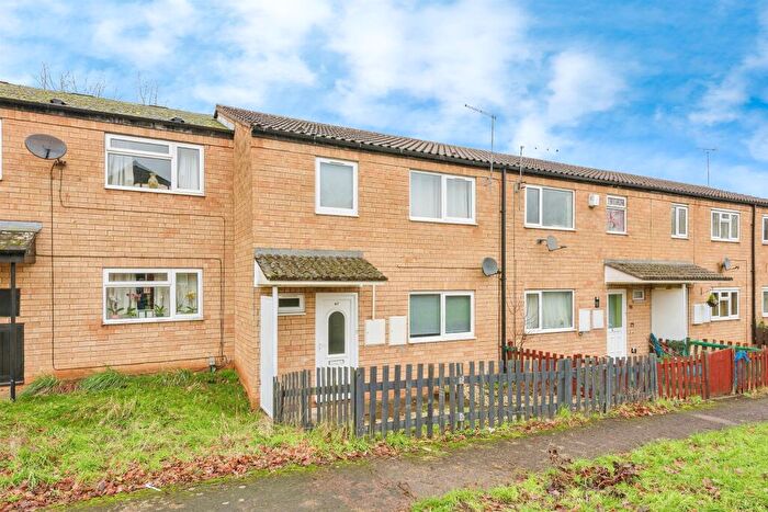 3 Bedroom End Of Terrace House For Sale In Trefoil, Tamworth, B77