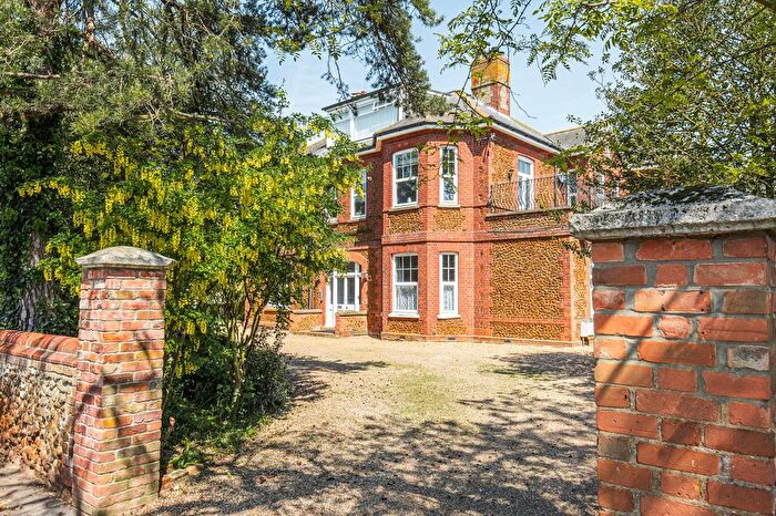 1 Bedroom Flat For Sale In Sandringham Road, Hunstanton, PE36