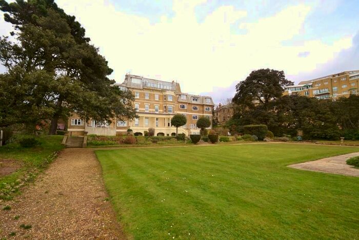 2 Bedroom Flat To Rent In East Cliff, BH1