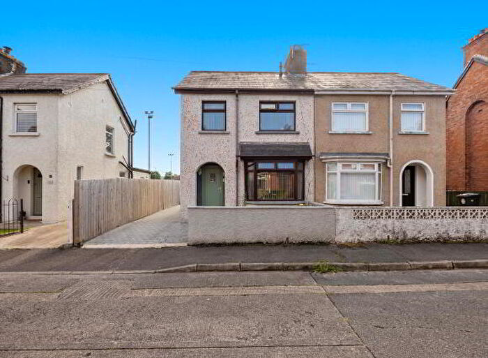 3 Bedroom Semi-Detached House For Sale In Loopland Gardens, Belfast, BT6