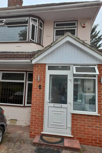3 Bedroom Semi-Detached House To Rent In Barnhill Road, Hayes, Greater London, UB4
