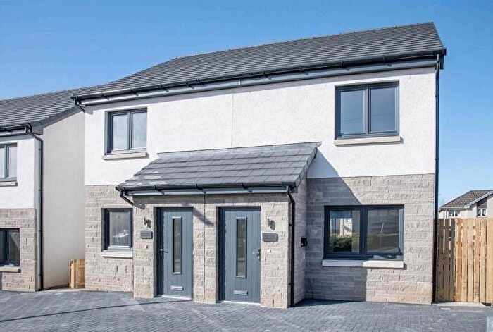 2 Bedroom Semi-Detached House To Rent In Houldsworth Street, Blairhall, KY12