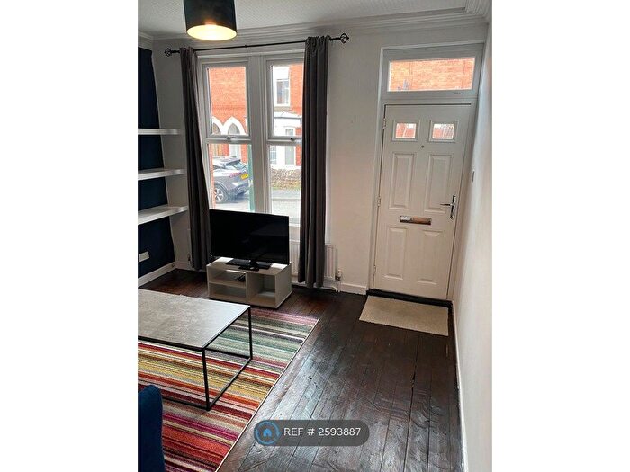 3 Bedroom Terraced House To Rent In Exeter Road, Nottingham, NG7
