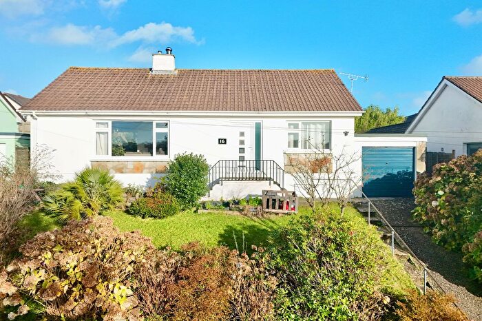 3 Bedroom Detached Bungalow For Sale In Woodland Avenue, Penryn, TR10