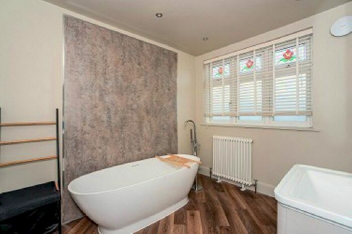 4 Bedroom Terraced House To Rent In Denmark Hill, London, SE5