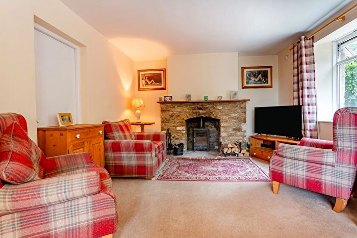 3 Bedroom Detached House For Sale In Ampney Crucis, Cirencester, Gloucestershire, GL7