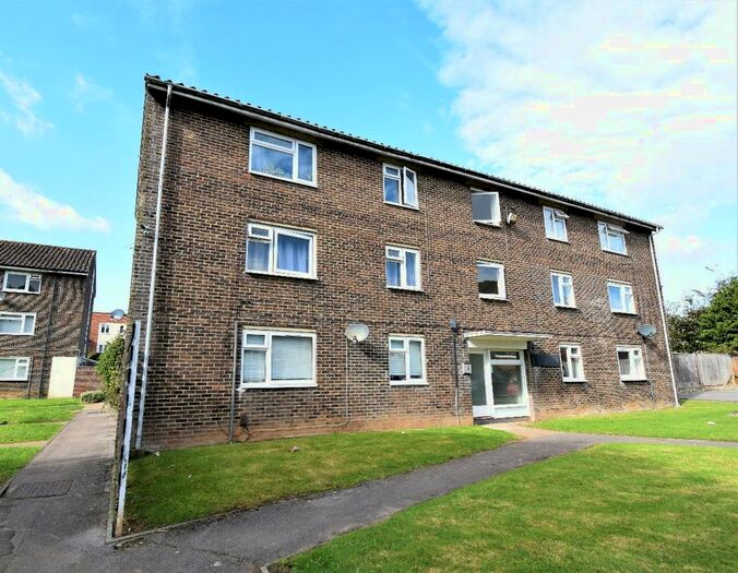 1 Bedroom Flat To Rent In Flat, Thames Court, Crombie Close, Waterlooville, PO8