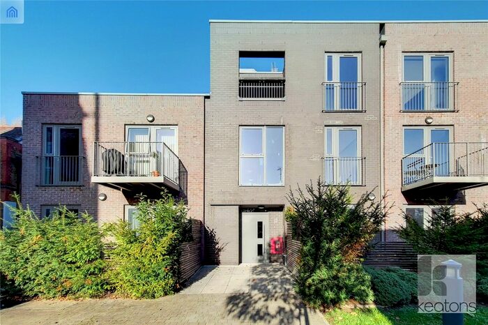 1 Bedroom Flat To Rent In Rhodewell Apartments, Monsey Place, London, E1