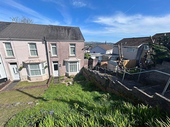 3 Bedroom End Terrace House For Sale In Lan Avenue, Morriston, Swansea, SA6