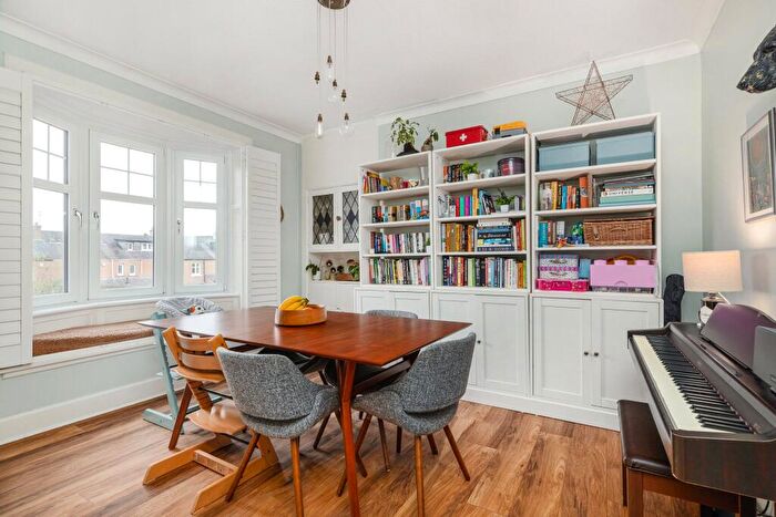3 Bedroom Terraced House For Sale In Nether Auldhouse Road, Newlands, Glasgow, G43