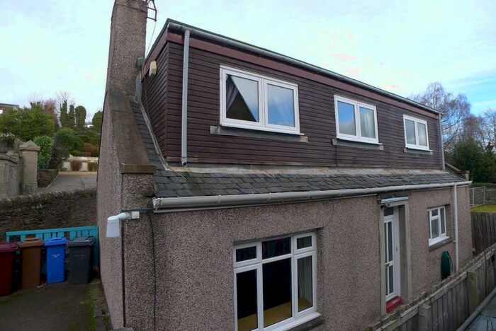 2 Bedroom Cottage To Rent In Camphill Road, Broughty Ferry, DD5