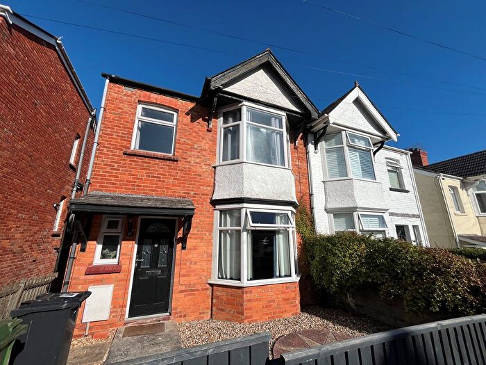 3 Bedroom Property To Rent In Southlands Road, Weymouth, DT4