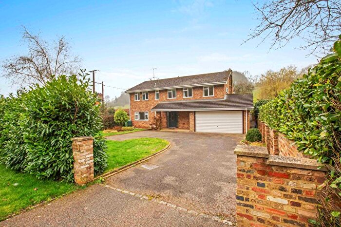 5 Bedroom Detached House For Sale In Bryants Bottom, Great Missenden, HP16