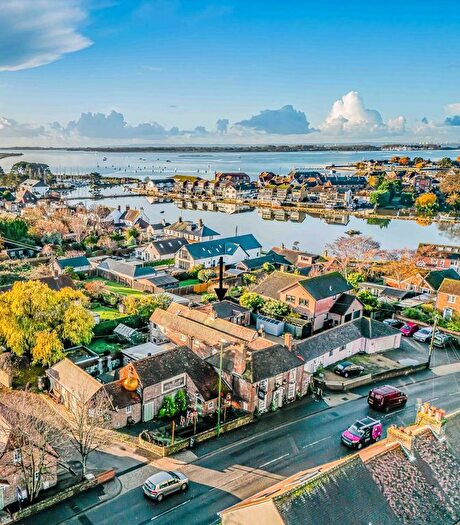 1 Bedroom Detached House For Sale In Main Road, Emsworth, PO10