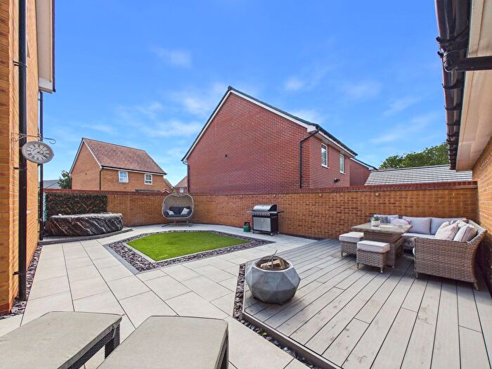 4 Bedroom Detached House For Sale In Lockwood Way, Hampton Water, PE7