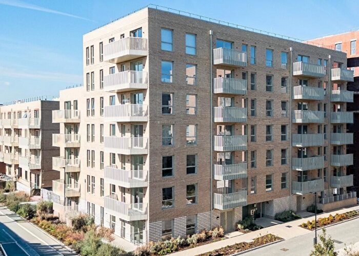 2 Bedroom Apartment For Sale In Wood Street, Walthamstow, E17