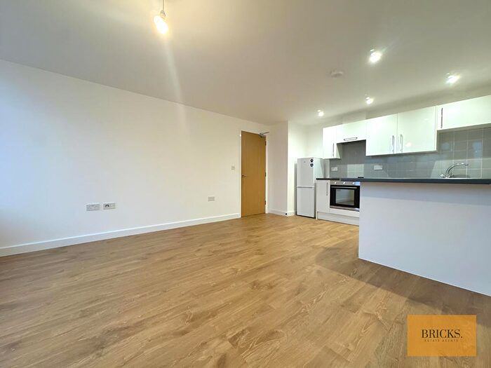 1 Bedroom Flat To Rent In Flat Nightingale House, Inkerman Street, Luton, LU1