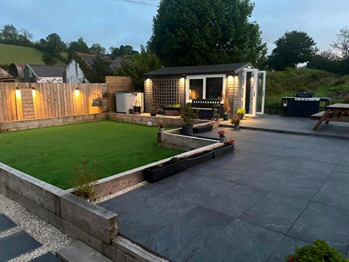 3 Bedroom Detached Bungalow For Sale In Rhydowen, Llandysul, SA44