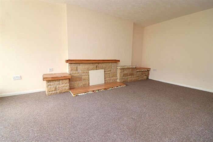 2 Bedroom End Of Terrace House For Sale In Babbages, Bickington, Barnstaple, EX31