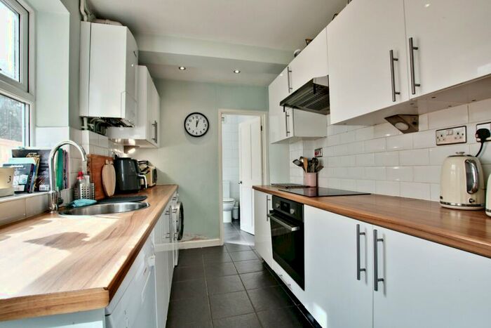 2 Bedroom Semi-Detached House To Rent In Recreation Road, Shortlands, Bromley, BR2