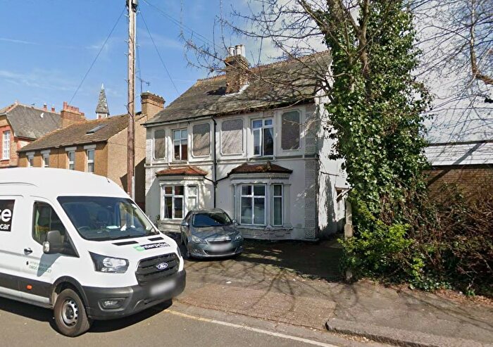 2 Bedroom Flat To Rent In Birkbeck Road, Sidcup, DA14