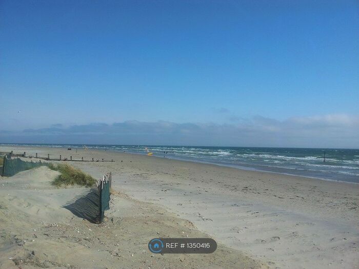 4 Bedroom Detached House To Rent In West Wittering, Chichester, PO20