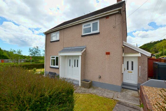 3 Bedroom Semi-Detached House For Sale In Llanmiloe Estate, Llanmiloe, Carmarthen, SA33