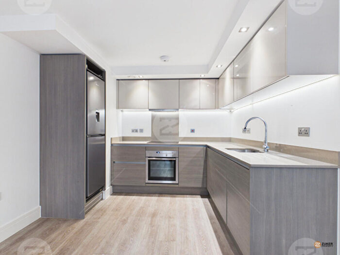 1 Bedroom Flat For Sale In Premier House, Station Road, Edgware, Barnet, HA8