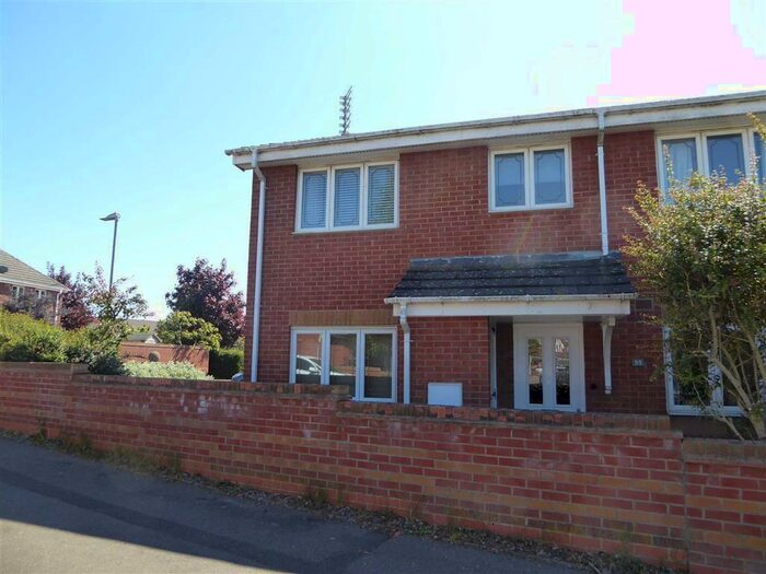 1 Bedroom Maisonette To Rent In Desdemona Avenue, Warwick, CV34