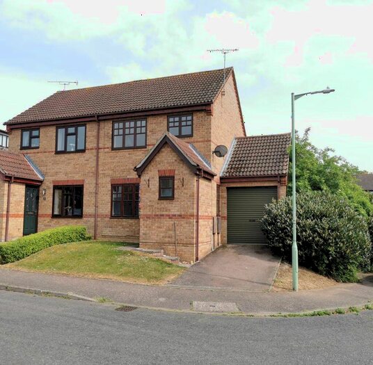 3 Bedroom House To Rent In Robin Close, Thurston, IP31