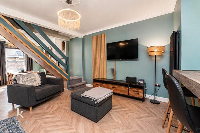 2 Bedroom End Of Terrace House For Sale In Wells Street, Bury, BL9