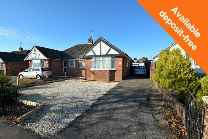 3 Bedroom Semi-Detached Bungalow To Rent In Sunnymead Drive, Waterlooville PO7