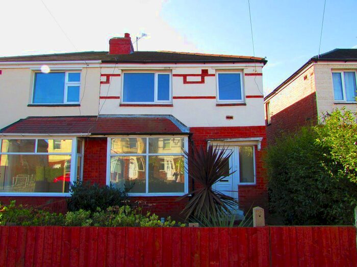 3 Bedroom Semi-Detached House To Rent In Devonshire Avenue, Thornton-Cleveleys, FY5