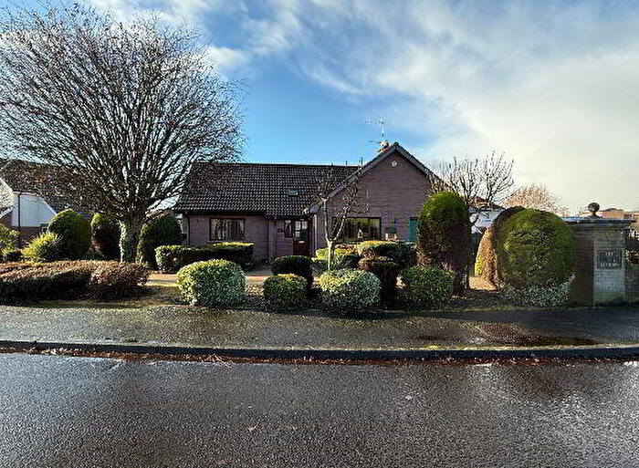 4 Bedroom Chalet Bungalows For Sale In The Meadows, Randalstown, BT41