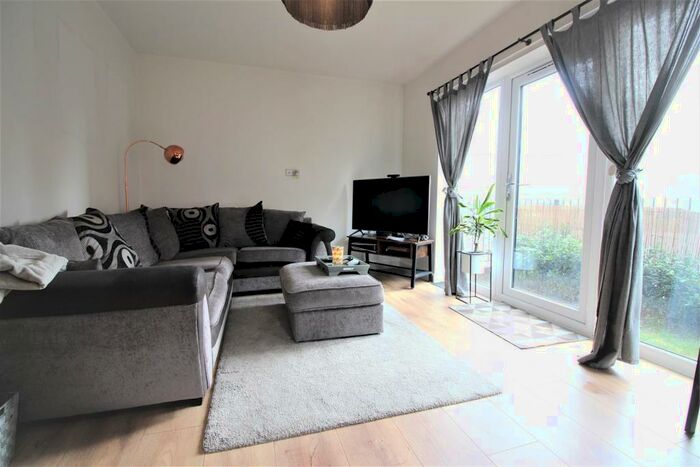 1 Bedroom Apartment To Rent In Harrison Lodge, Station Approach, Braintree, CM7