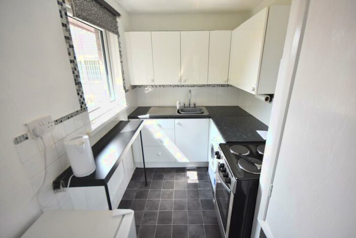 Studio To Rent In Alverston Close, Lemington Rise, NE15