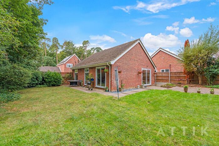 3 Bedroom Detached Bungalow For Sale In Priory Close, Hethersett, Norwich, NR9