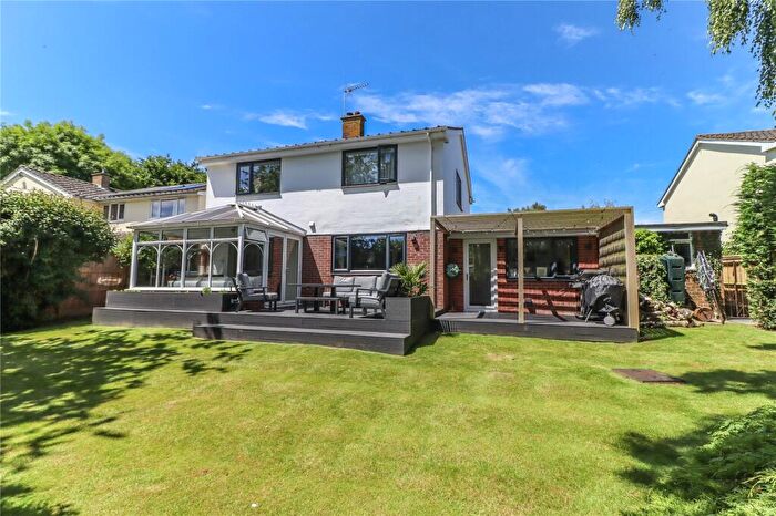3 Bedroom Detached House For Sale In Hawthorne Close, Grateley, Andover, Hampshire, SP11