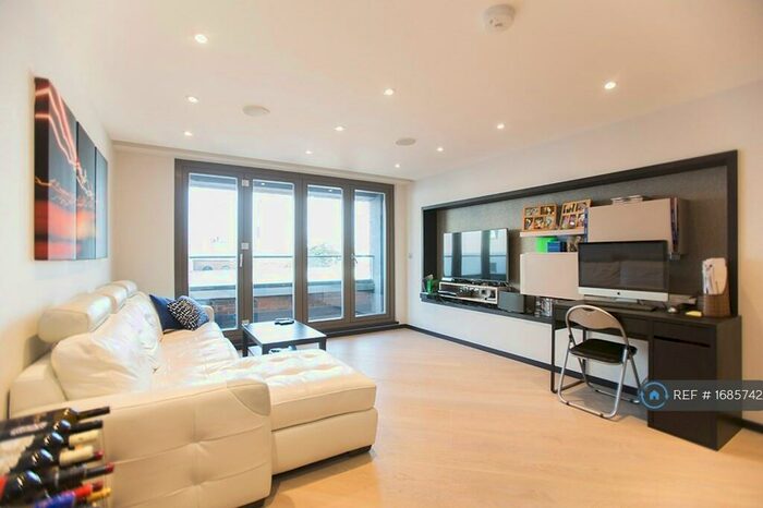 2 Bedroom Flat To Rent In Holmes Road, London, NW5