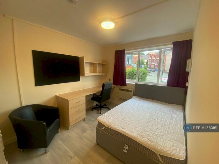 Studio To Rent In Deiniol Road, Bangor, LL57