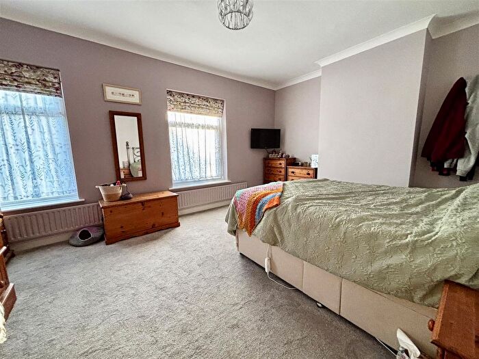 2 Bedroom Terraced House For Sale In Coupland Road, Garforth, Leeds, LS25