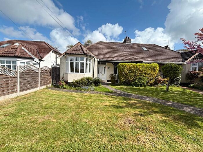 3 Bedroom Bungalow To Rent In Woodlands Lane, Shirley, Solihull, B90