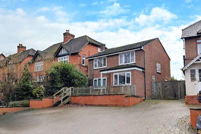 3 Bedroom Detached House To Rent In St. Johns, Woking, Surrey, GU21