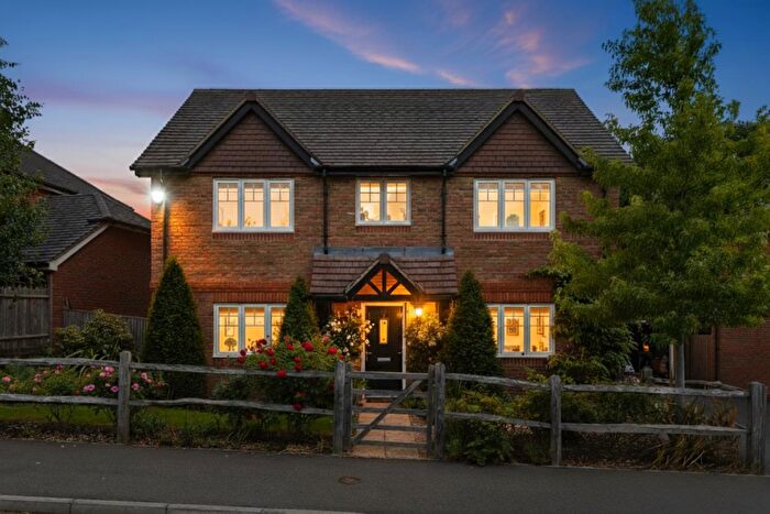 4 Bedroom Detached House For Sale In Charters Gate Way, Wivelsfield Green, RH17